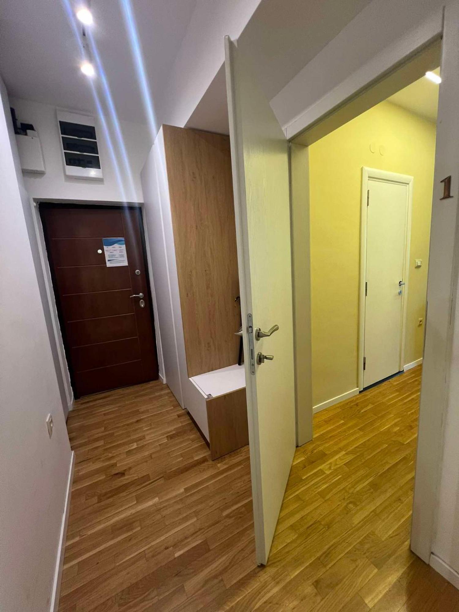 Gigi Apartment By Eluxory Skopje Exterior foto